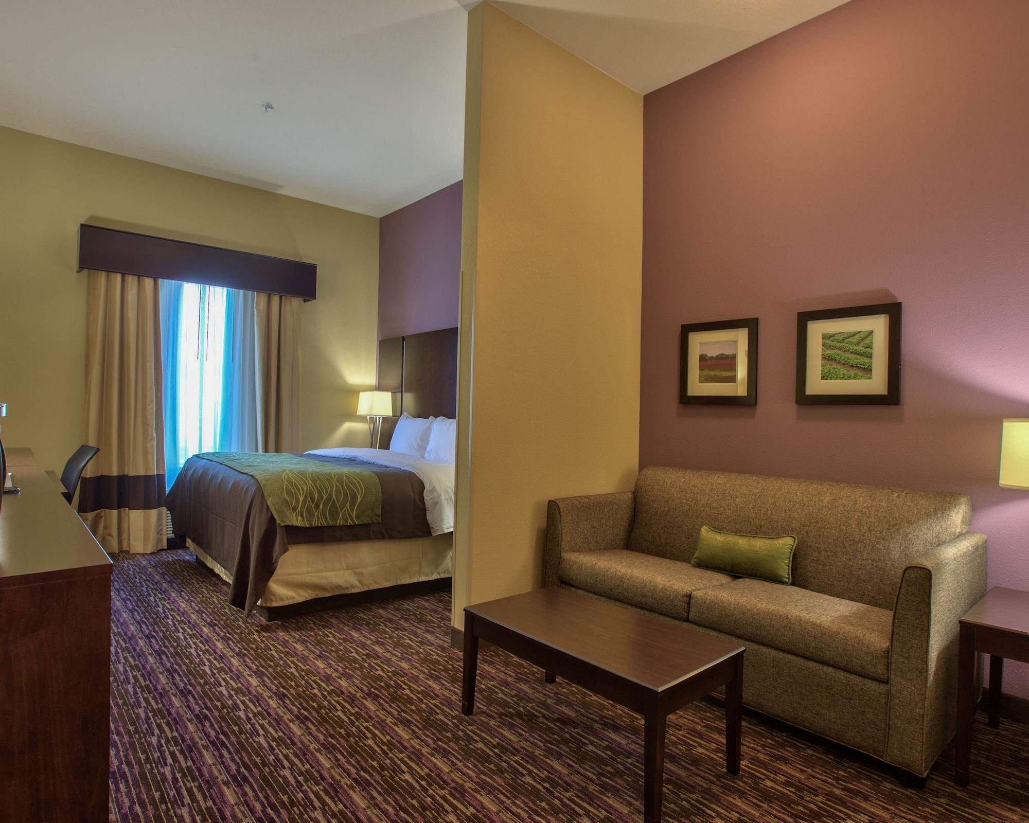 Comfort Inn & Suites Dothan East Экстерьер фото