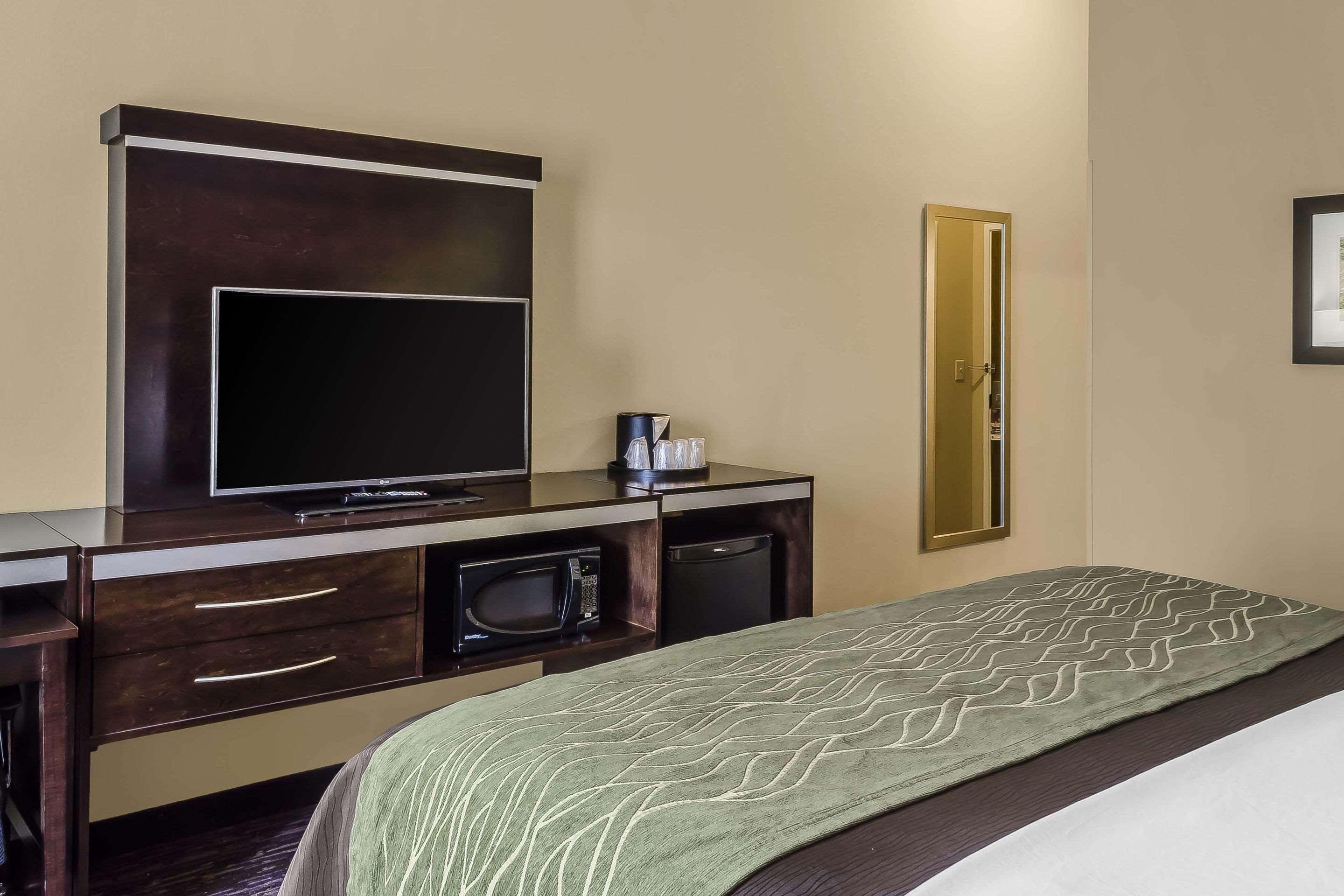 Comfort Inn & Suites Dothan East Экстерьер фото