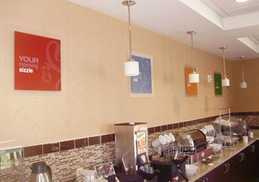 Comfort Inn & Suites Dothan East Экстерьер фото