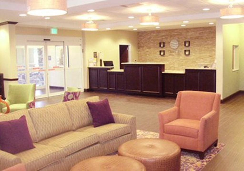 Comfort Inn & Suites Dothan East Экстерьер фото