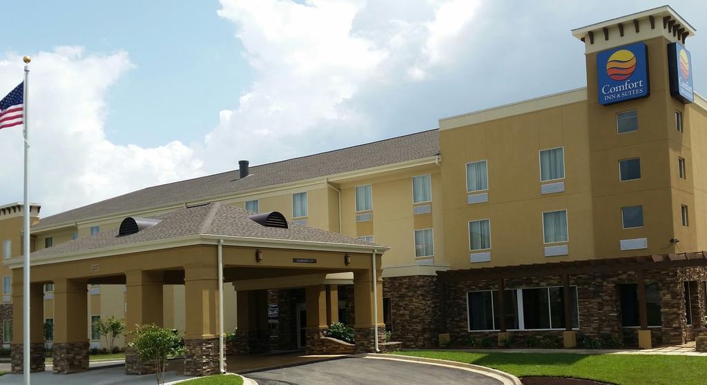 Comfort Inn & Suites Dothan East Экстерьер фото
