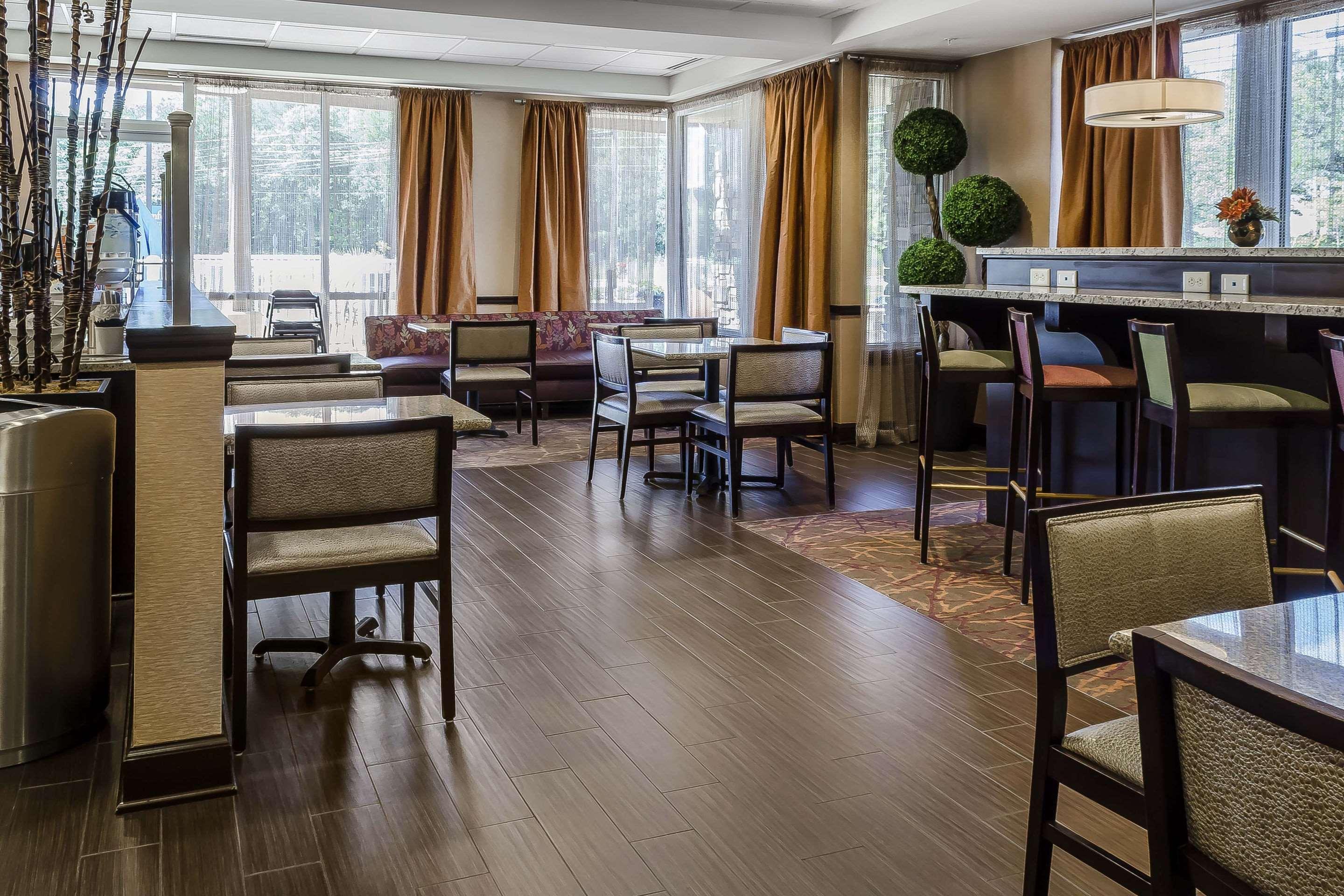 Comfort Inn & Suites Dothan East Экстерьер фото