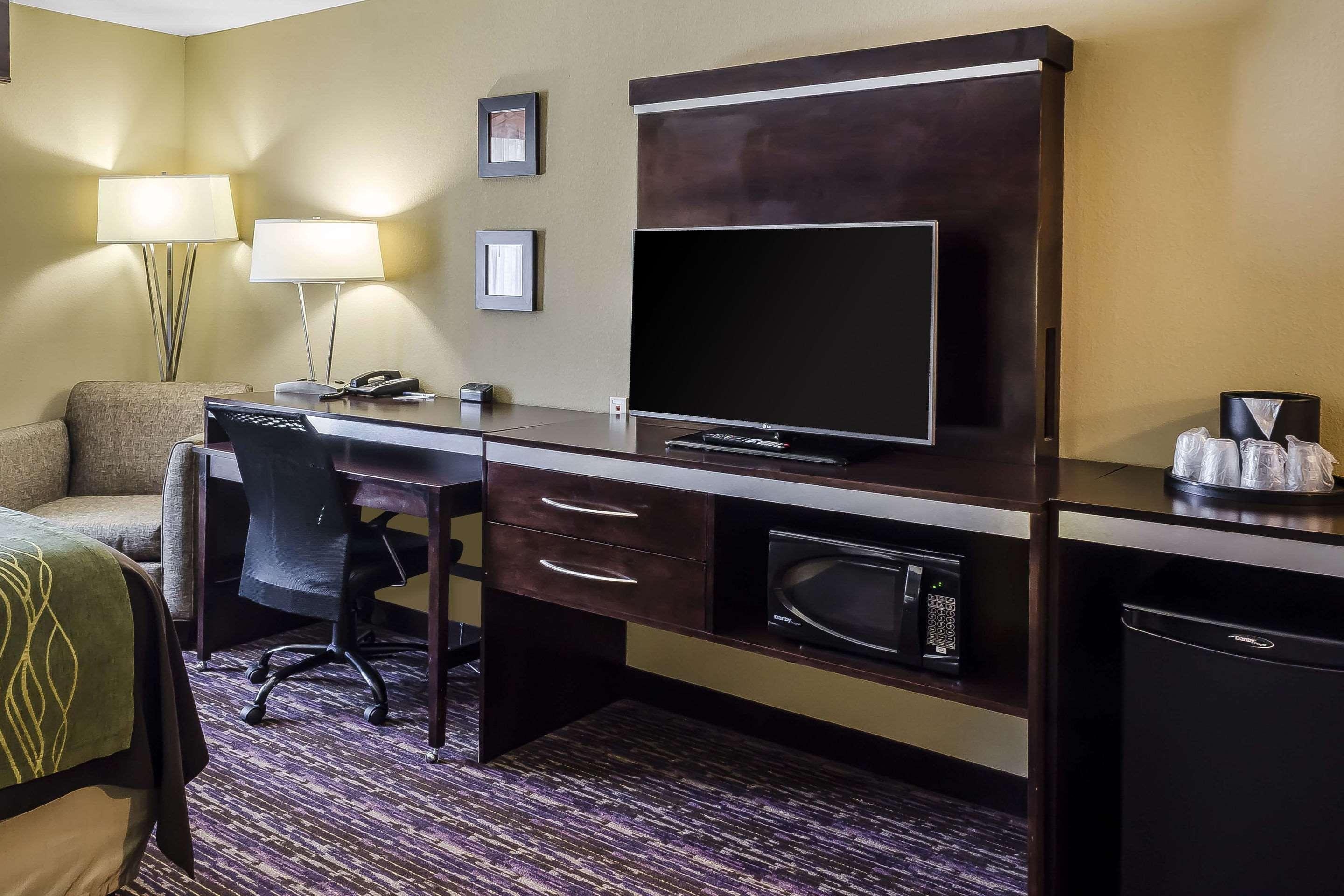 Comfort Inn & Suites Dothan East Экстерьер фото