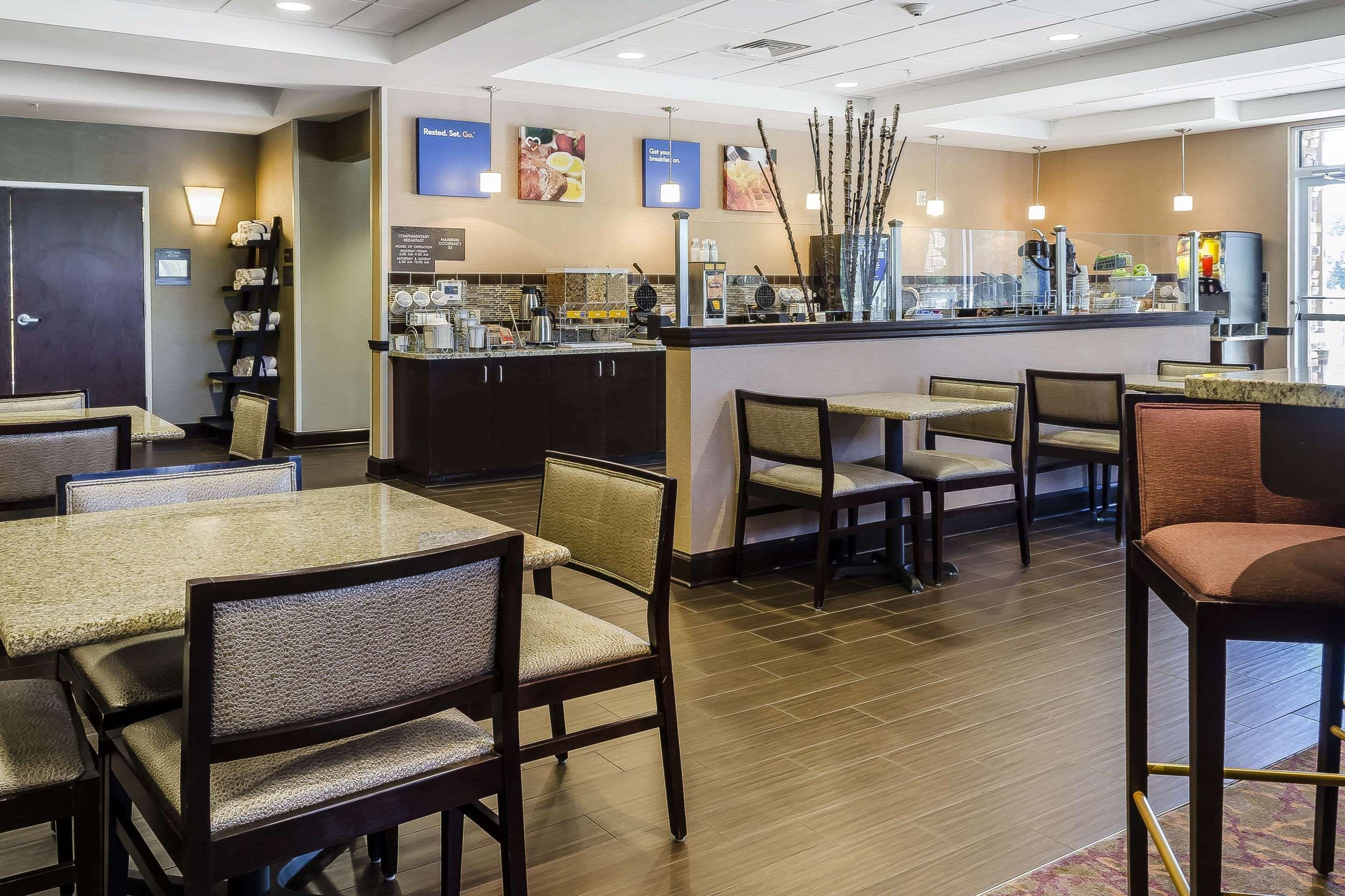 Comfort Inn & Suites Dothan East Экстерьер фото