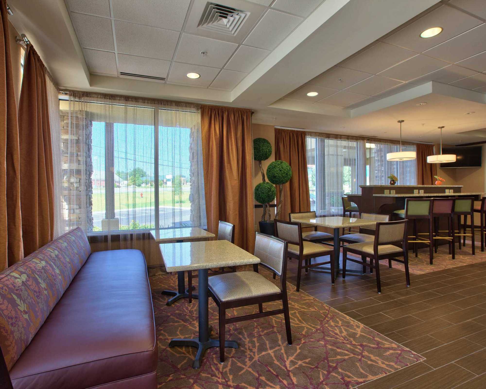 Comfort Inn & Suites Dothan East Удобства фото