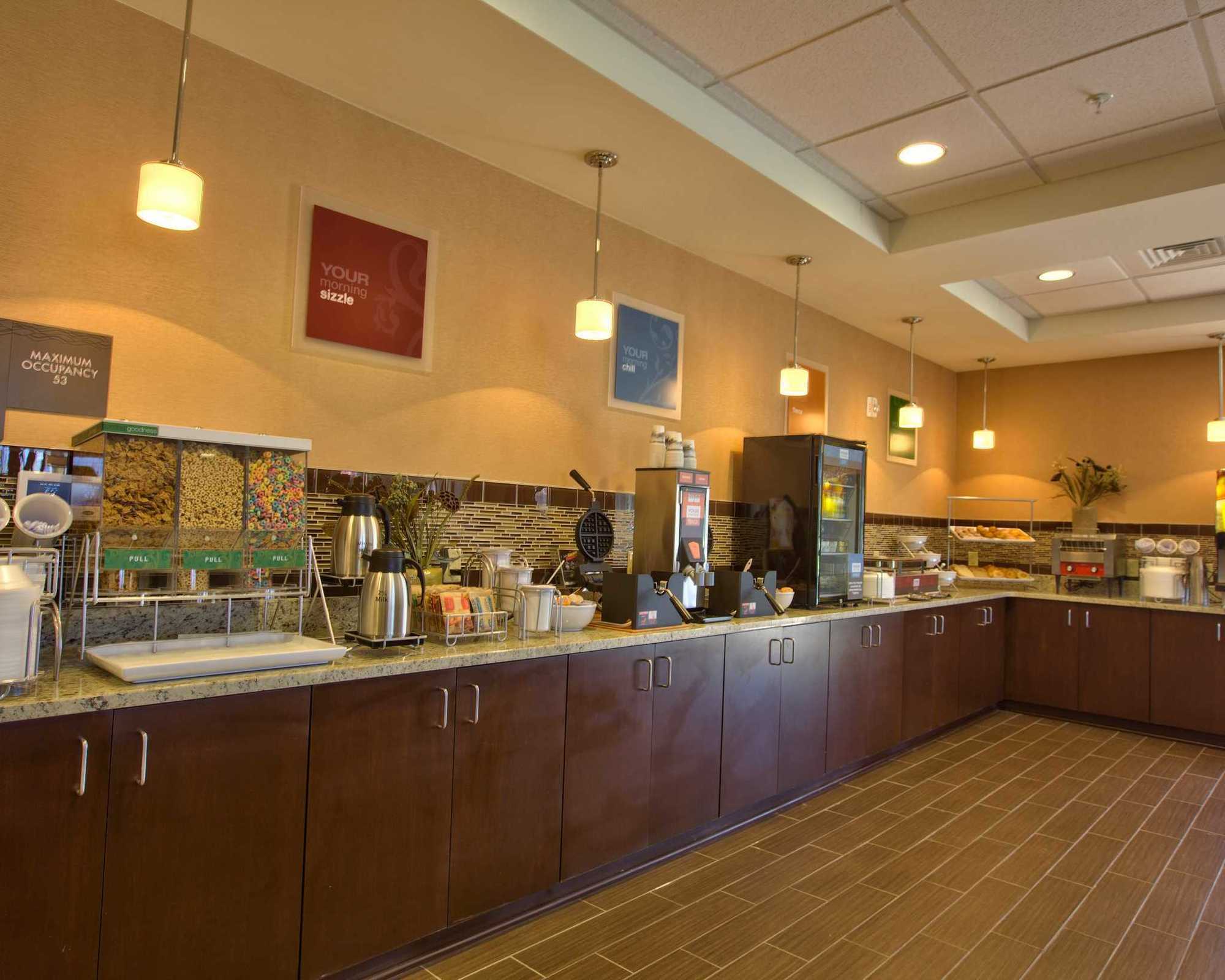 Comfort Inn & Suites Dothan East Удобства фото