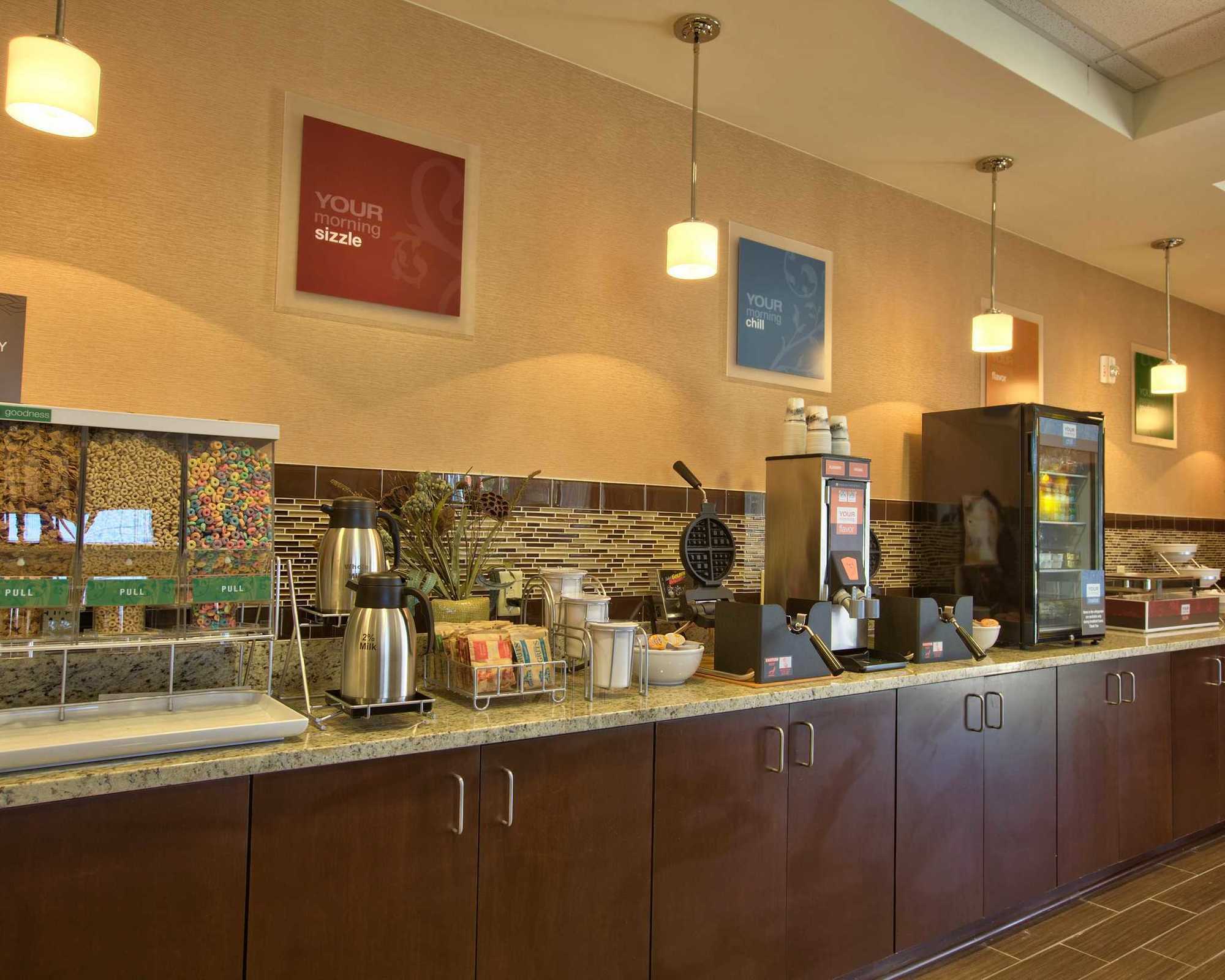 Comfort Inn & Suites Dothan East Удобства фото