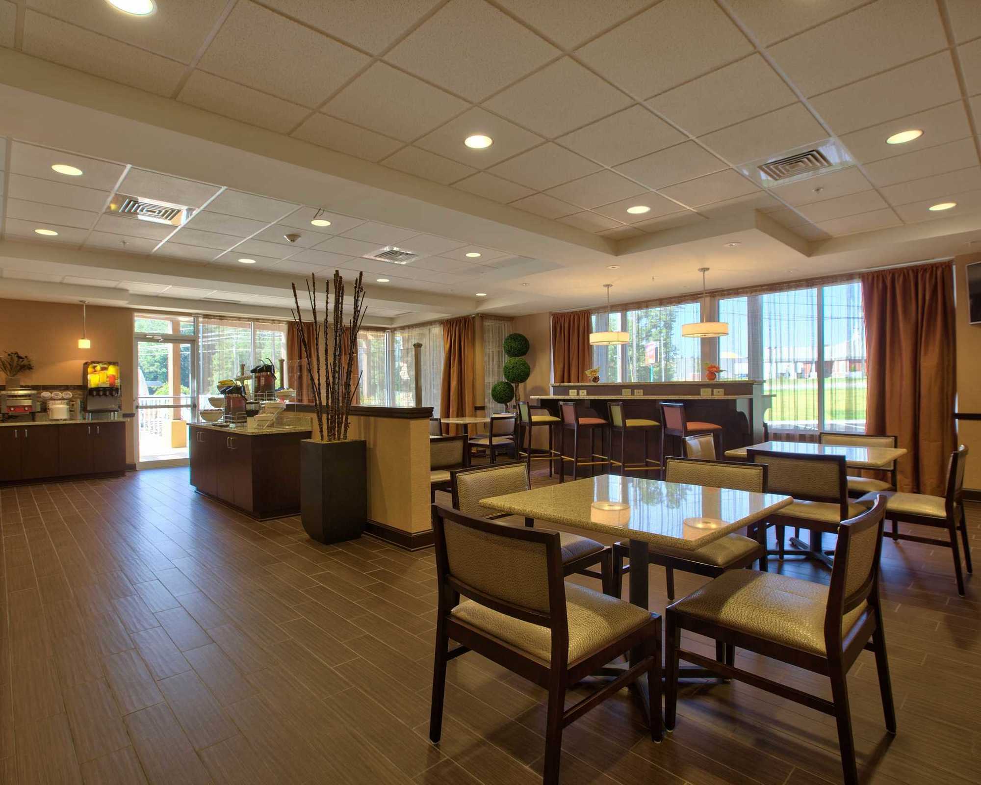 Comfort Inn & Suites Dothan East Удобства фото