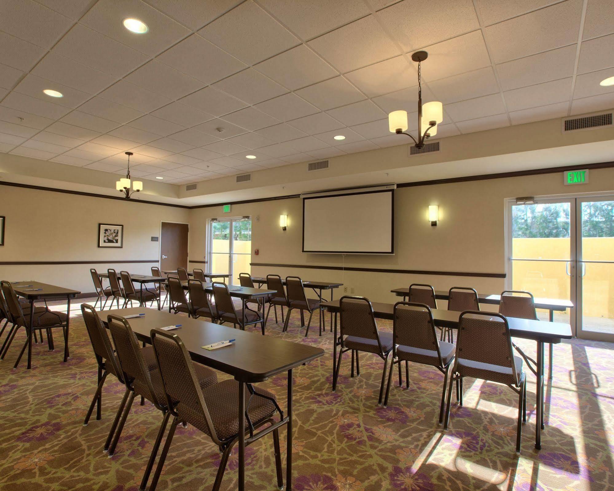 Comfort Inn & Suites Dothan East Экстерьер фото